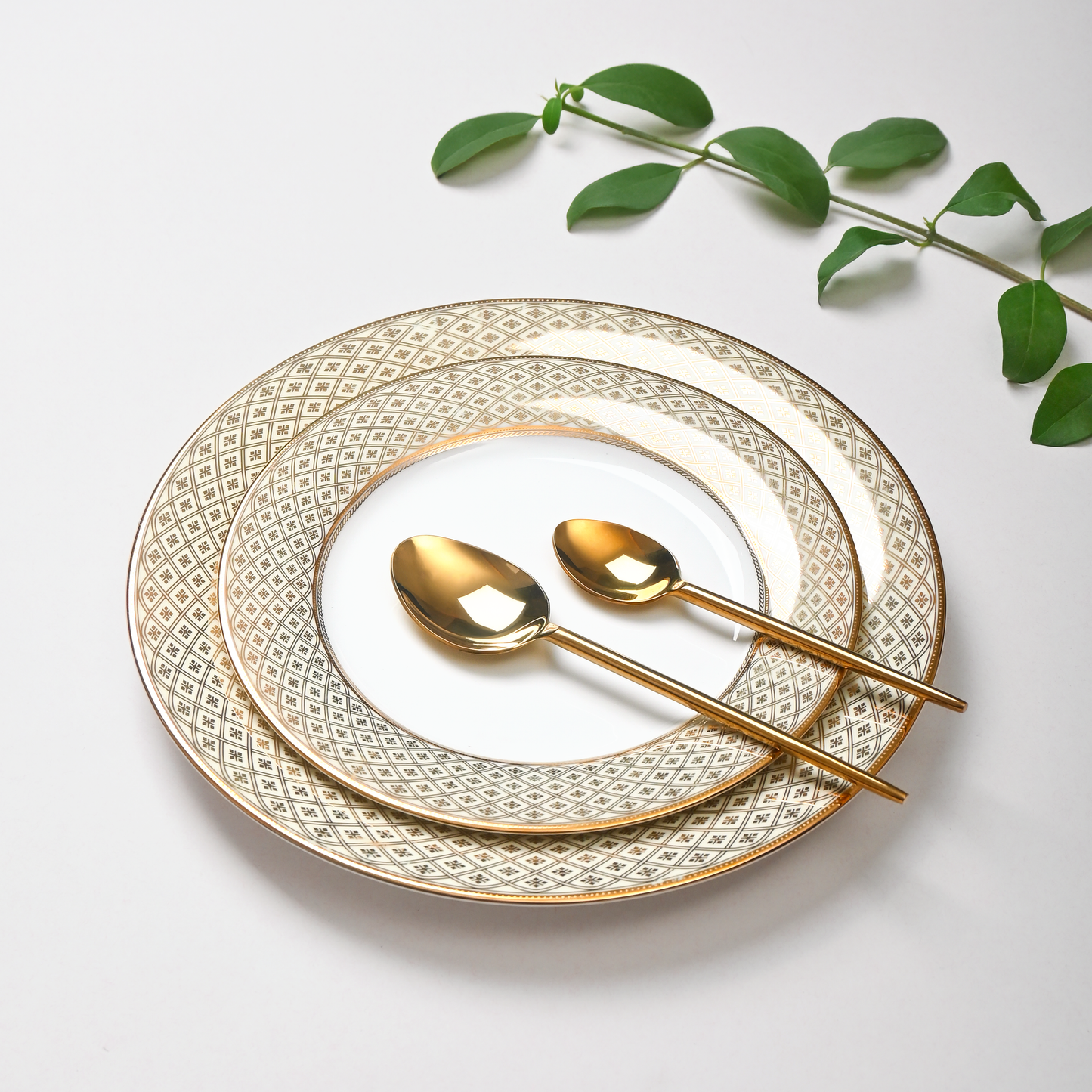 Porcelain Dinner Set 41pc | Gold | Jewel Cream ICHKAN by Day To Day