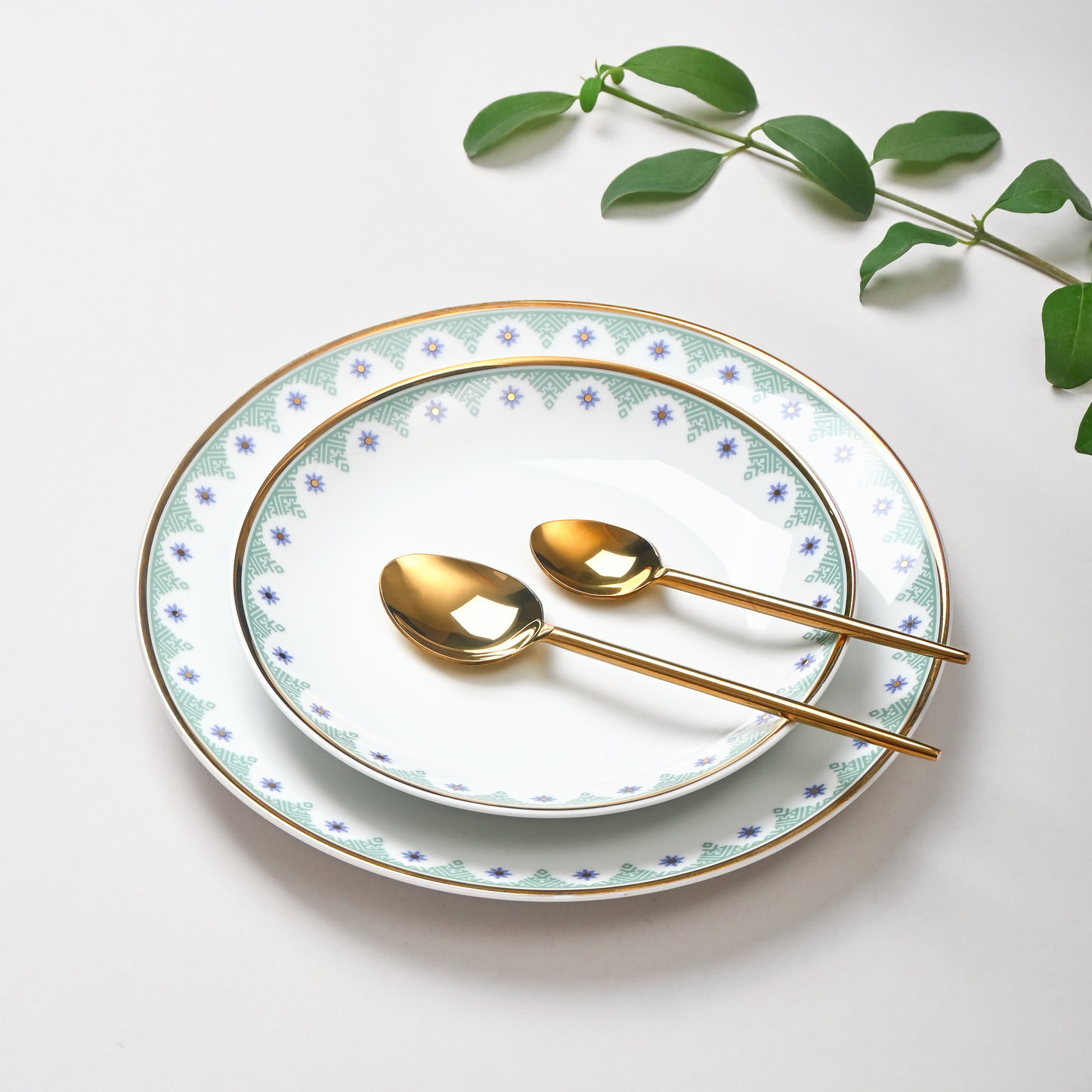 33 pc Dankotuwa Sri Lanka Dinner set | Green | Isabella Gold ICHKAN
