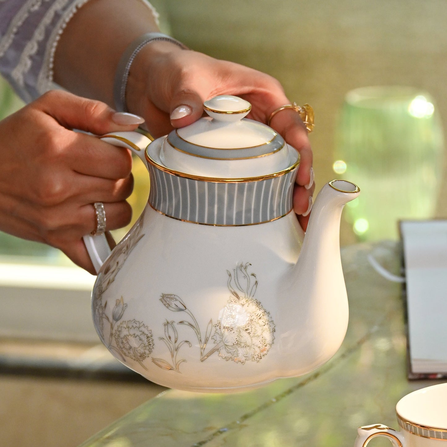 Tea Set 17 Pcs | Grey | Grey Iris ICHKAN
