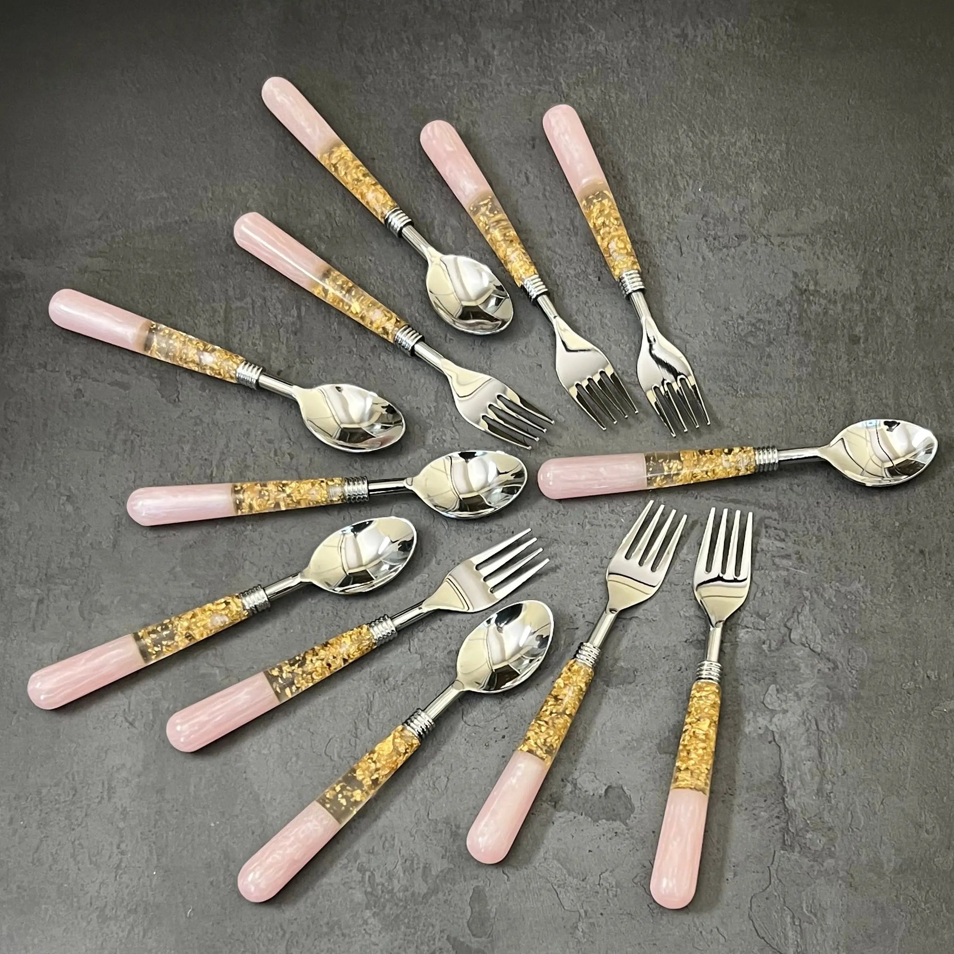 Pink marble - Cutlery Set of 12 Ichkan