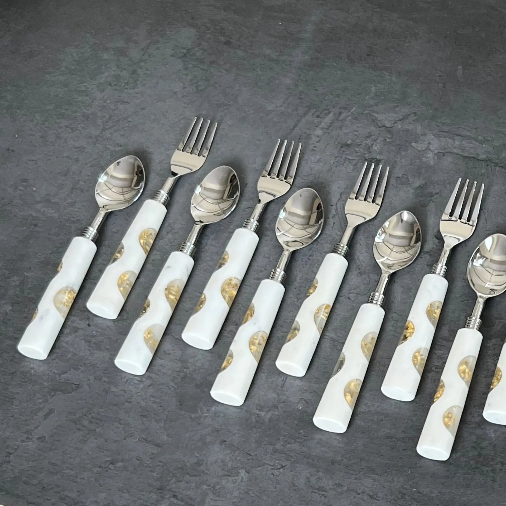 Shimmer - Cutlery Set of 12 Ichkan