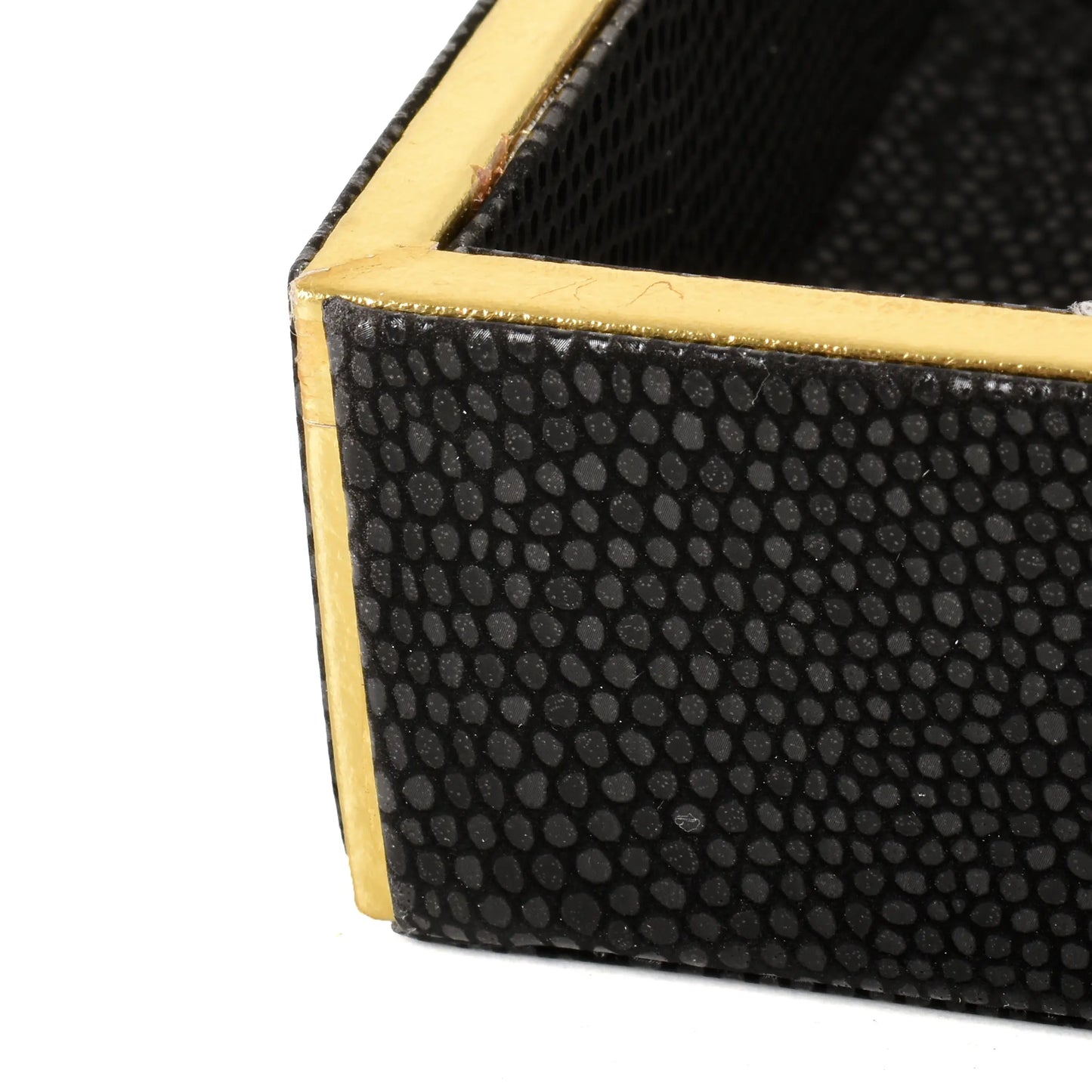 Leatherette Towel/Vanity Tray | Black | Serpentine Ichkan