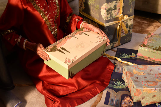 A-Winter-Wedding-Guide-to-Design-Gifting-Beautiful-Beginnings ICHKAN